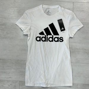 NWT Adidas T-shirt S